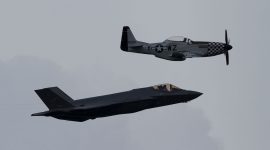 F-35 and P-51 heritage flight close formation, CIAS 2018, Canadian International Air Show 2018